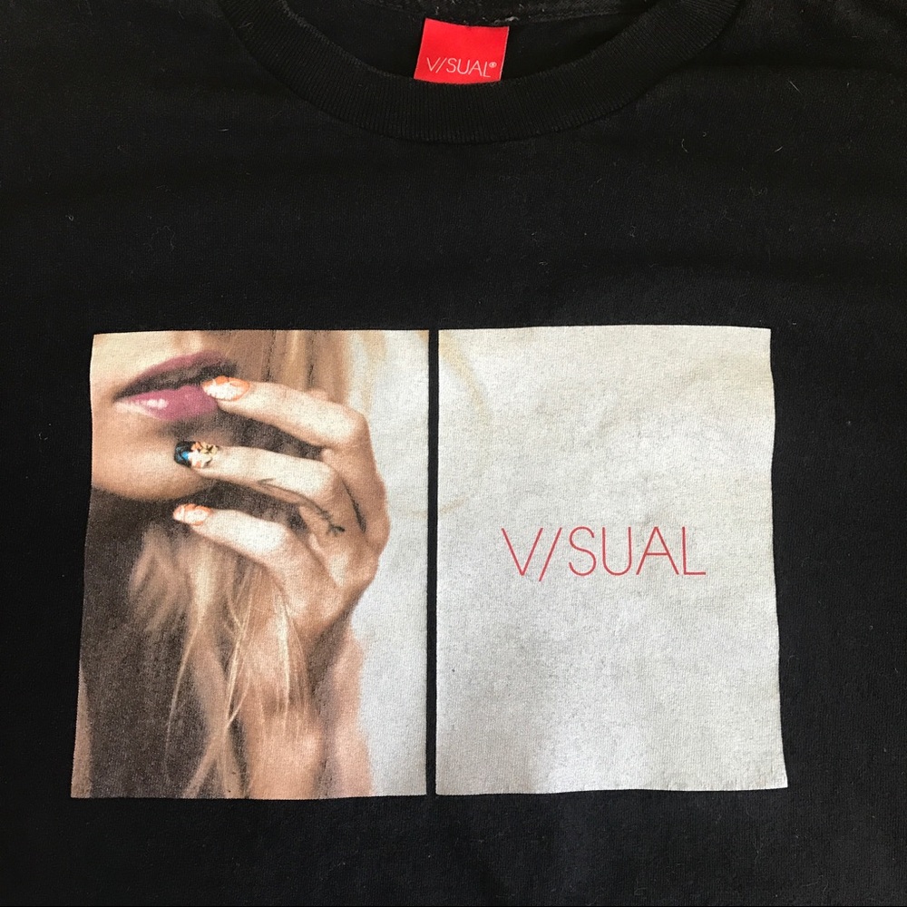 Visual T Shirt Size L
